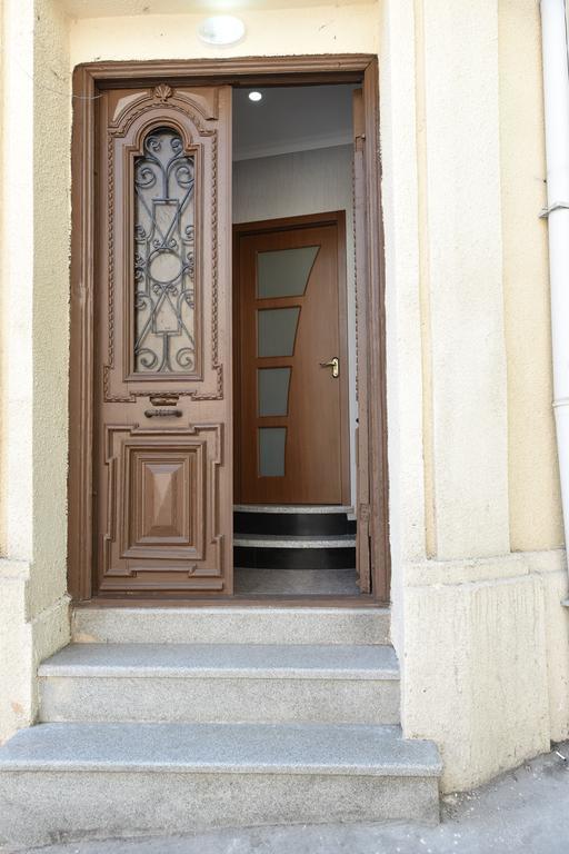 Апартаменти New House In Old Тбілісі Екстер'єр фото